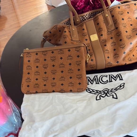 MCM Cognac Visetos Tote Bag - Picture 5 of 8